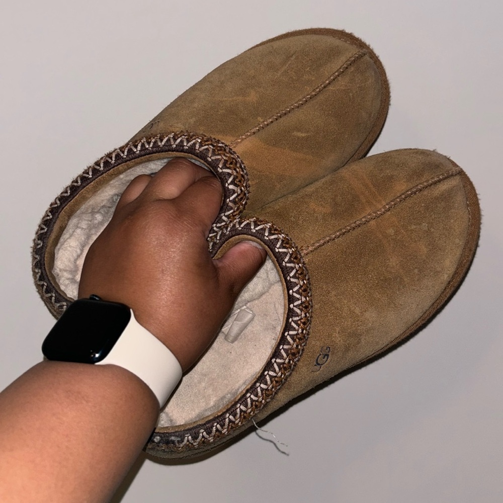 SOLD Ugg Tasman Slippers